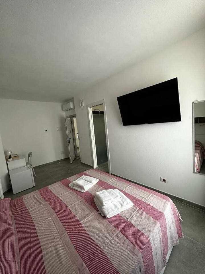 La Residenza Del Re Bed & Breakfast Palau Bagian luar foto